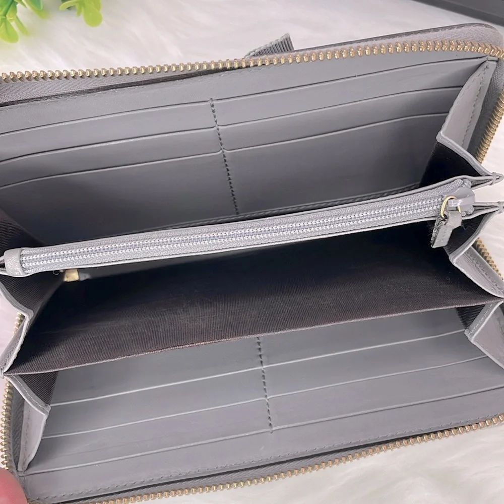 Gucci Japan Exclusive Marmont Zippy‎ Wallet